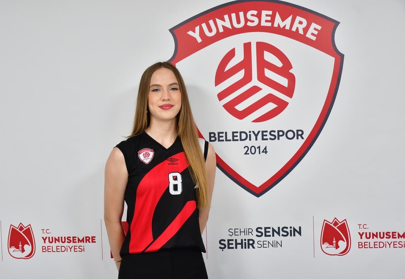 Yunusemre’de smaçör Rengin Nuhoğlu yuvada kaldı