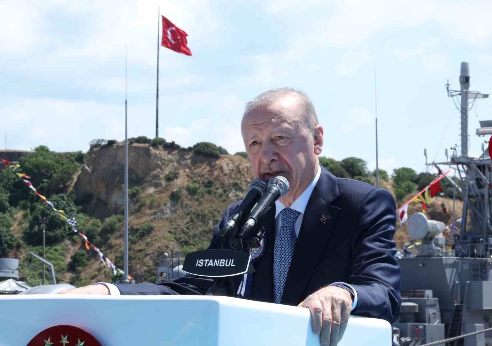 Cumhurbaşkanı Erdoğan: "Askeri gemi inşa sanayimiz, 103 yıllık cumhuriyet tarihimizin en yoğun ve en verimli günlerini yaşıyor"