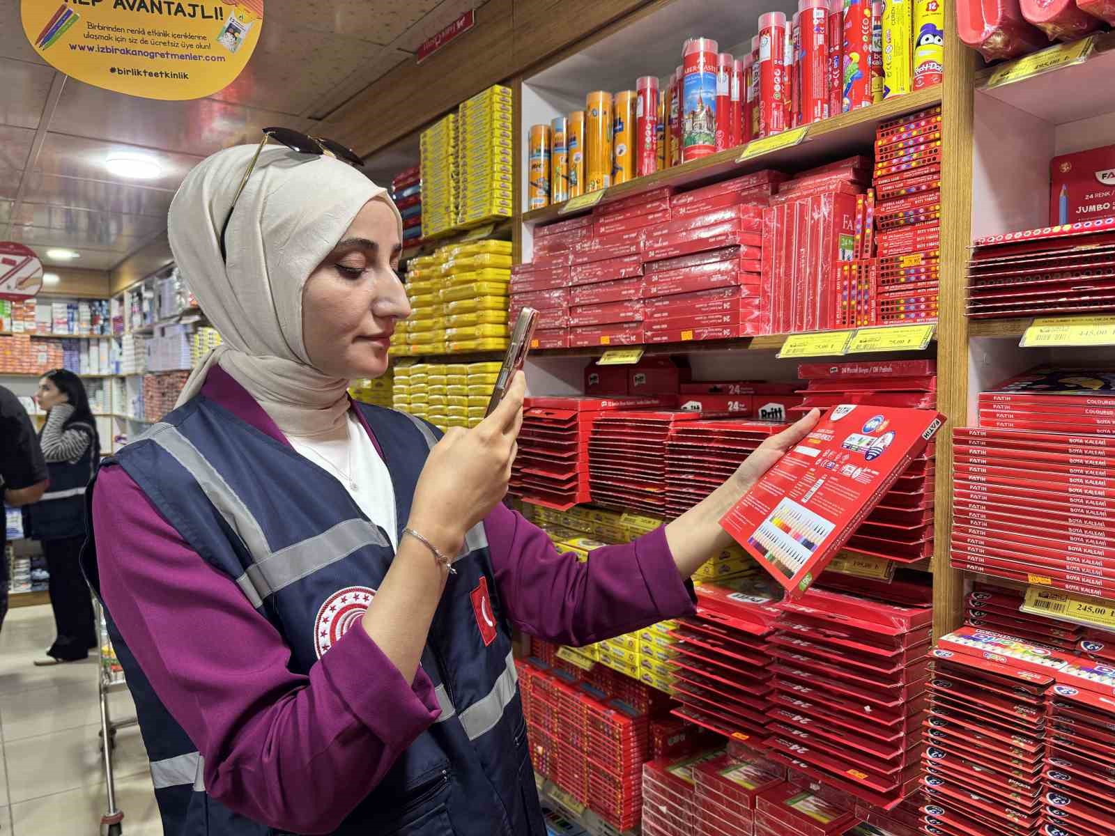 Van’da kırtasiyelerde okul sezonu öncesi denetim