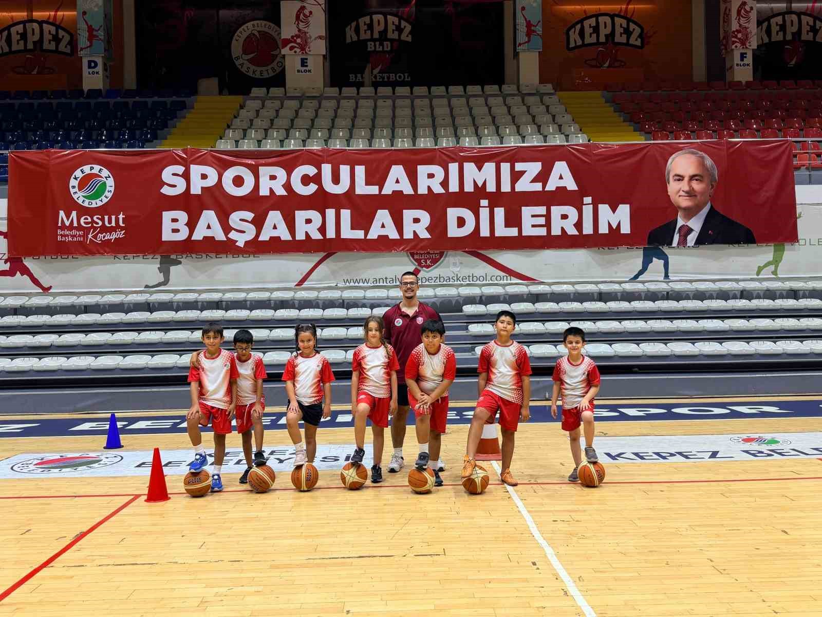 Kepez’de spor dolu yaz tatili