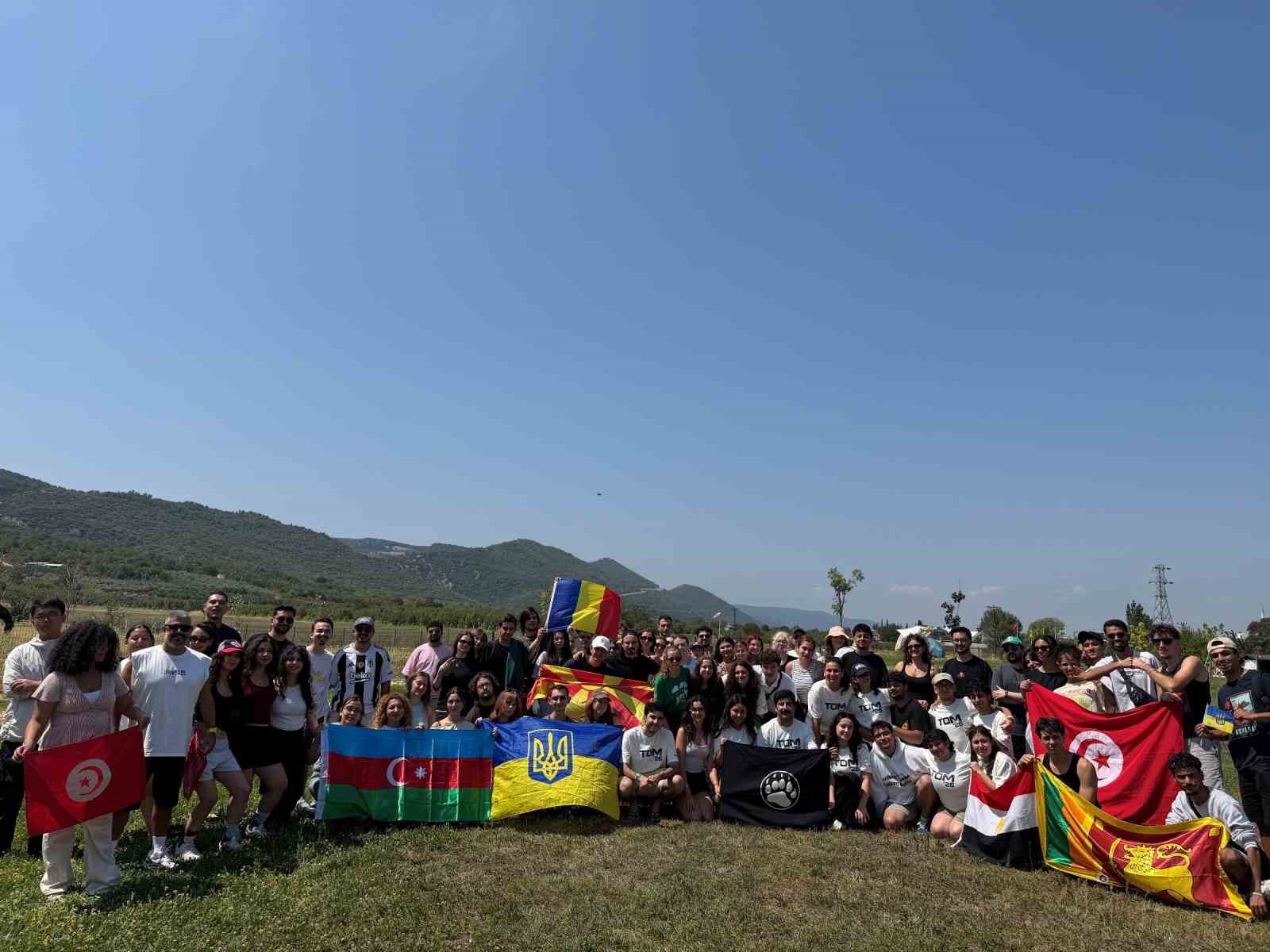 Dünyanın dört bir yanında gençler Nilüfer’de buluştu