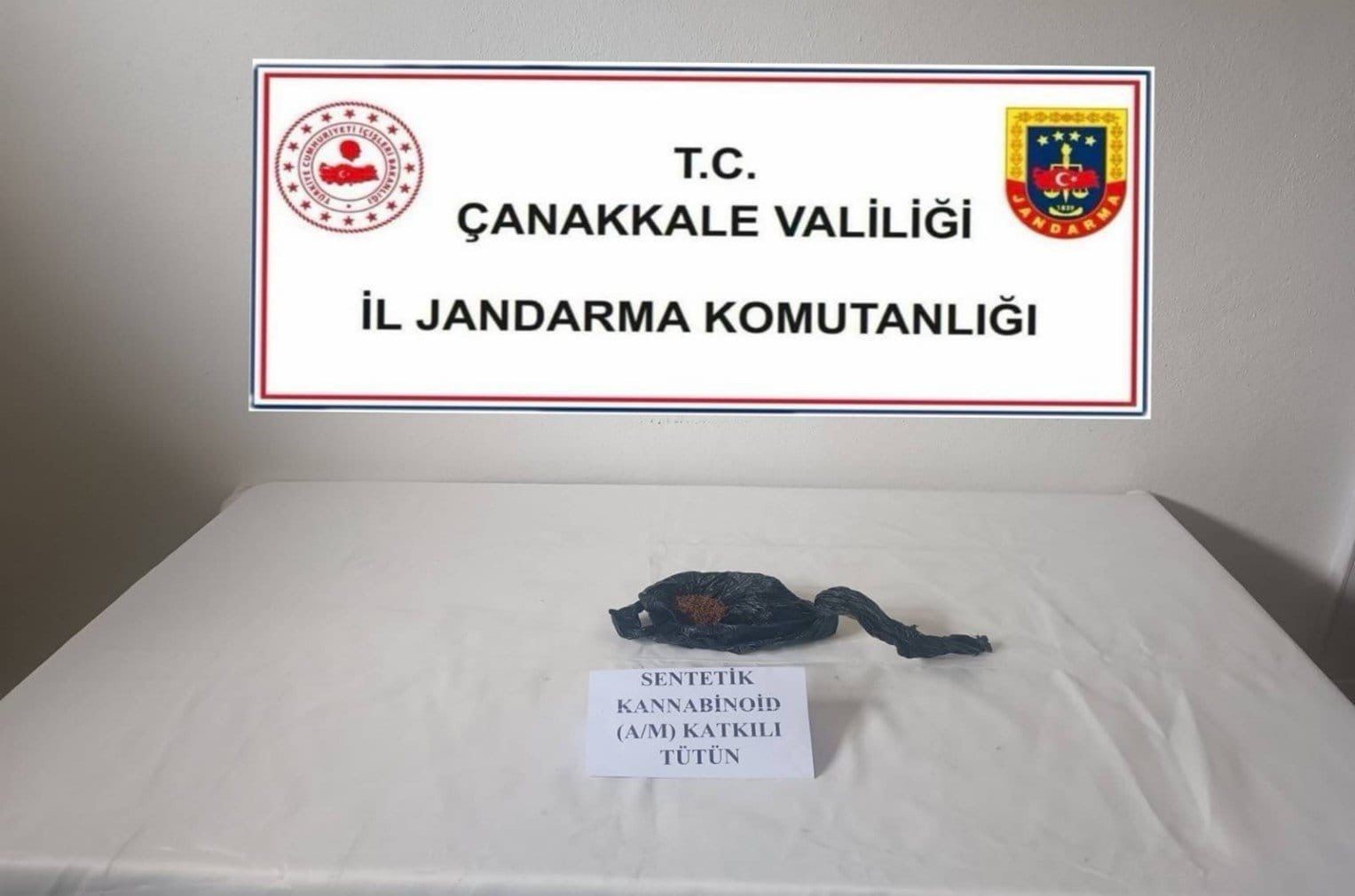 Çanakkale ve 5 ilçede uyuşturucu operasyonlarında 15 gözaltı