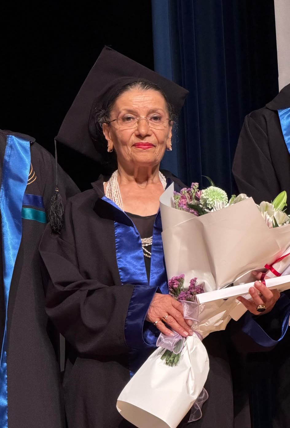 76 yaşında üniversiteden mezun oldu, azmiyle gençlere taş çıkarttı