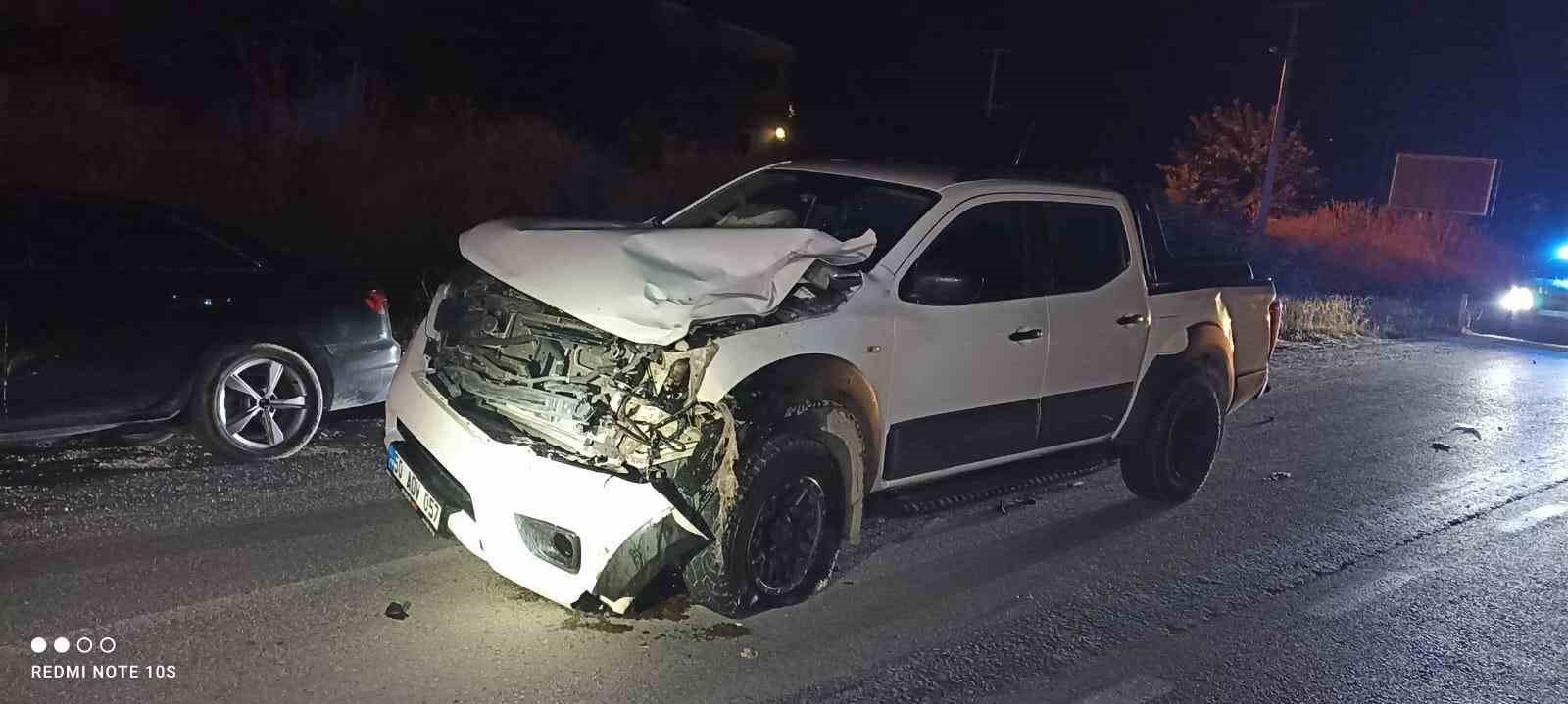 Kamyonetin çarptığı yaya hayatını kaybetti