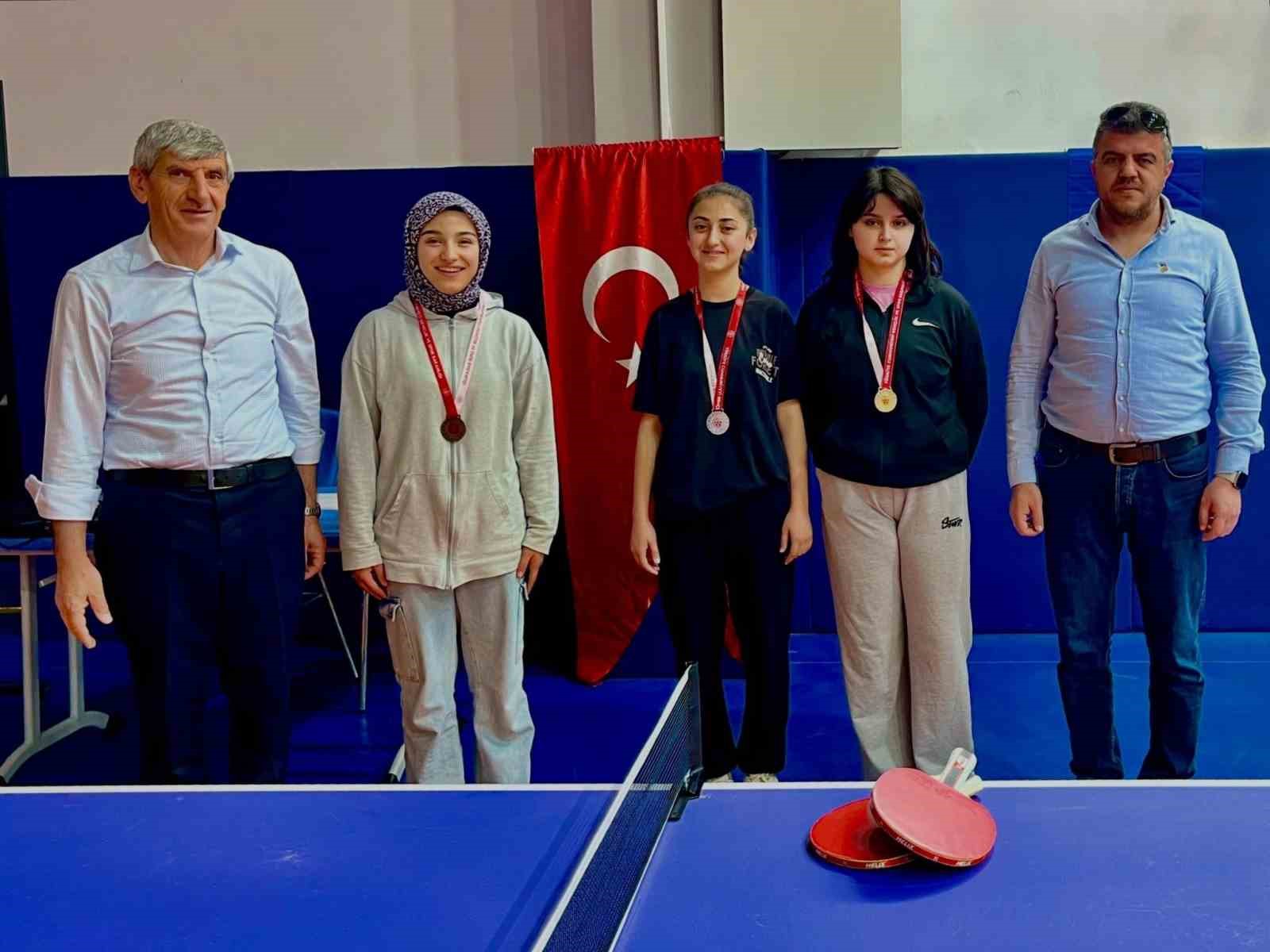 Bilecik'te Liseler Arası Masa Tenisi Müsabakaları tamamlandı