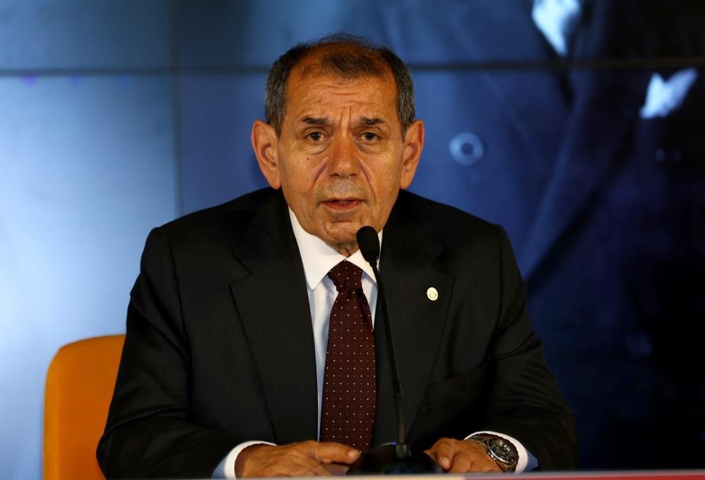 Dursun Özbek’ten yeni sezon mesajı: "Hedef 2027"