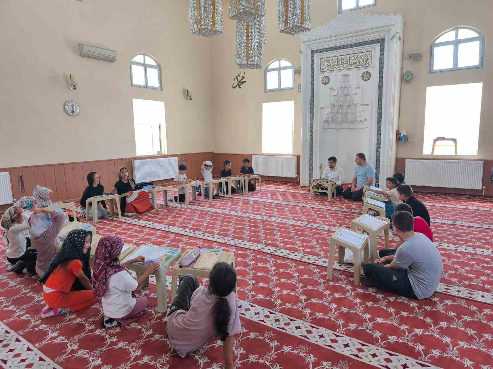 Sivrihisar'da yaz Kur'an kursları heyecanı başladı