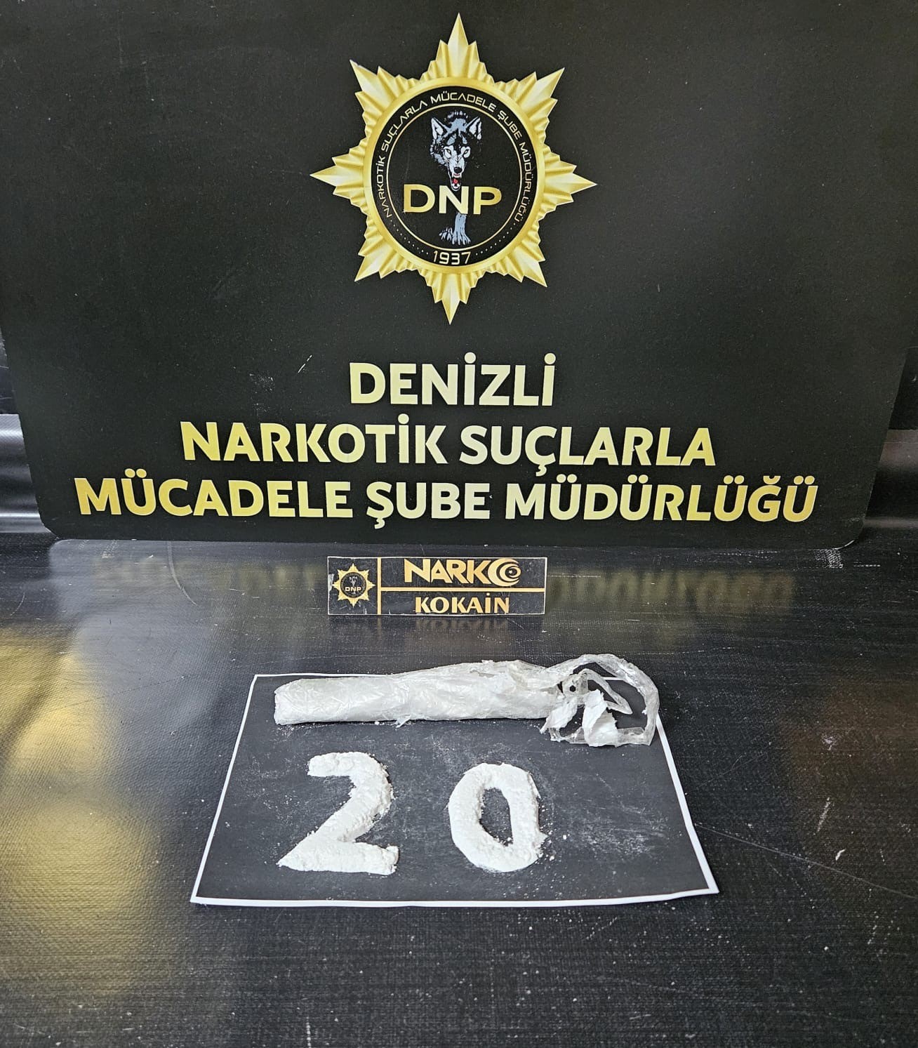 Denizli’ye 101 gram kokain getiren 4 şüpheliden 2’si tutuklandı