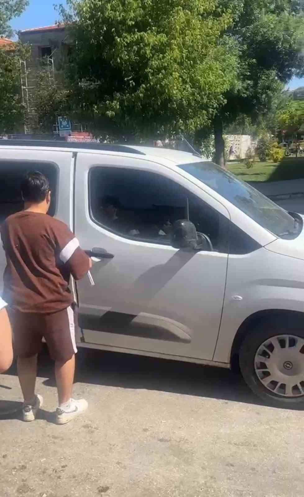 Elazığ’da sınava geç kalan öğrenciler belediye ulaşım ekipleri ile zamanında yetiştirildi