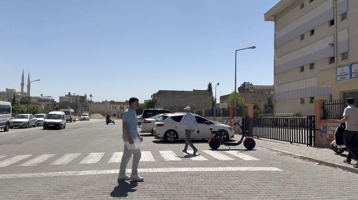 Üç çocuğunu üniversiteli yaptı, şimdi kendi hayali için YKS sıralarında