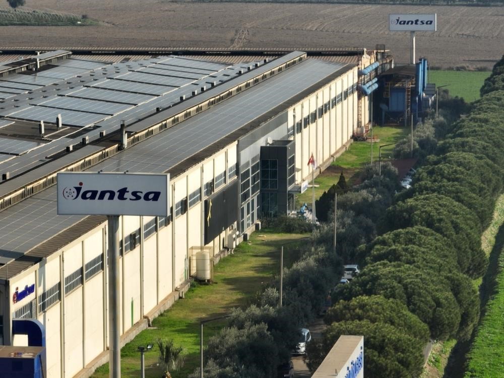 Jantsa'ya, Altın İhracatçı Ödülü