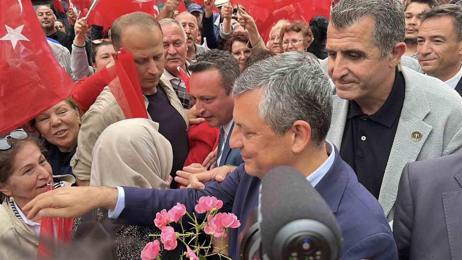 CHP Grup Başkanı Özgür Özel Burdur’da