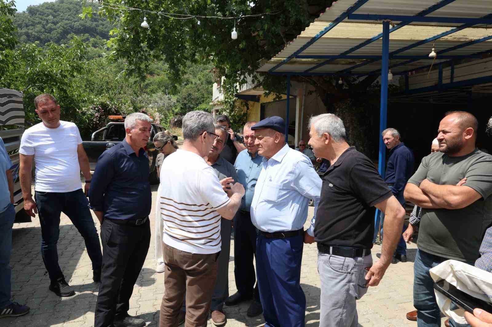 Başkan Tetik, Aşağı Yakacık’ta vatandaşlarla buluştu