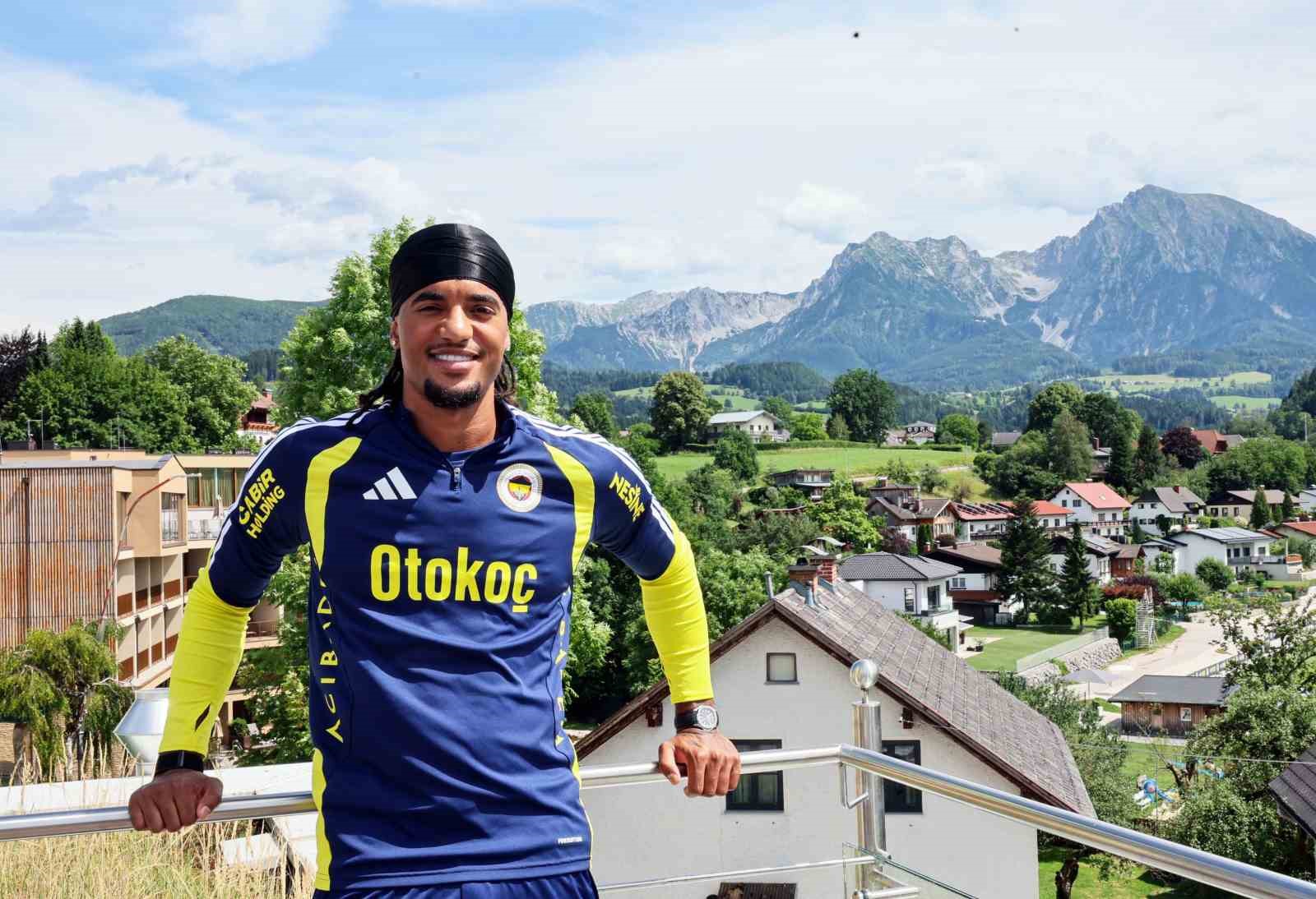 Archie Brown: 'Yeni bir sistemle ve yeni bir oyun felsefesiyle oynayacağız'