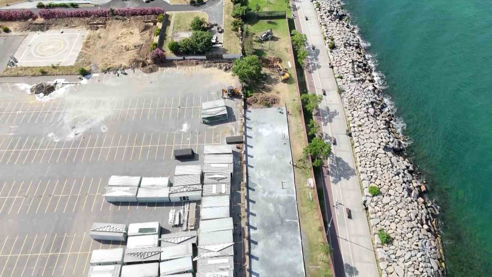 Kadıköy’de yapılacak dev cami için ilk kazı başladı