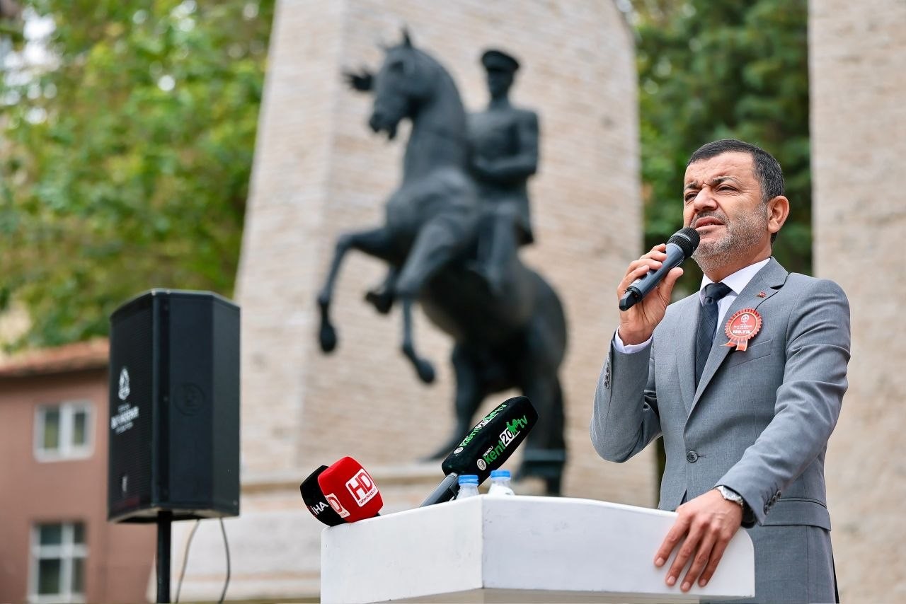 DENİZLİ BELEDİYE TEŞKİLATI’NIN 150. YILI TÖRENLE KUTLANDI DENİZLİ’NİN 150 YILLIK GURUR GÜNÜ