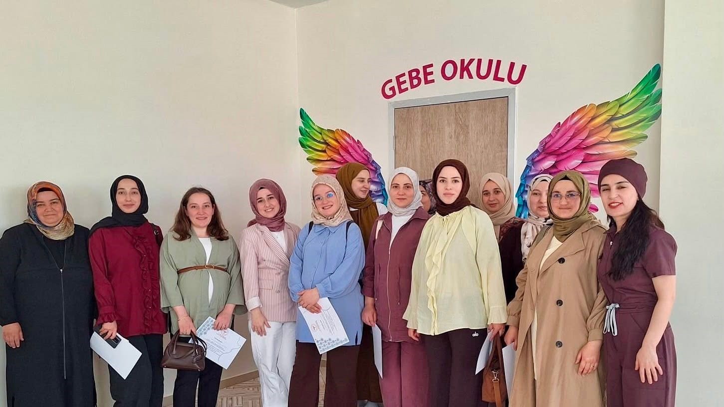 Bayburt’ta anne adaylarına sağlıklı gebelik eğitimi verildi