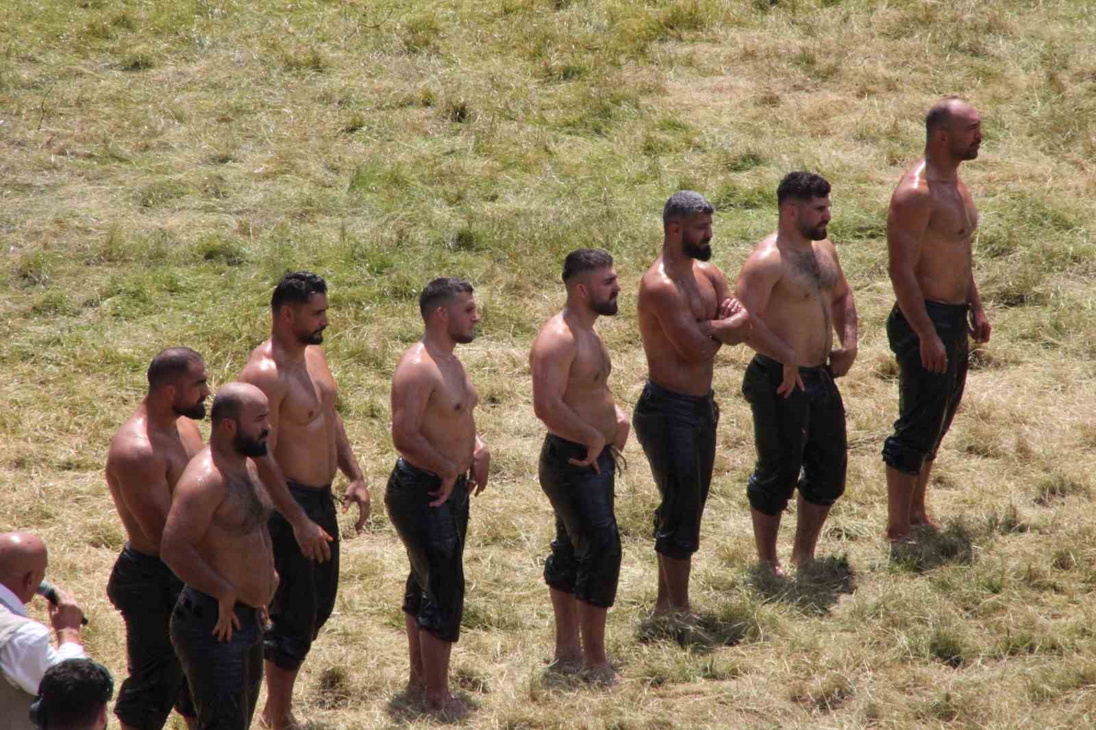 Kırkpınar'da son şampiyon Orhan Okulu ile Ali Gürbüz çeyrek finalde elendi