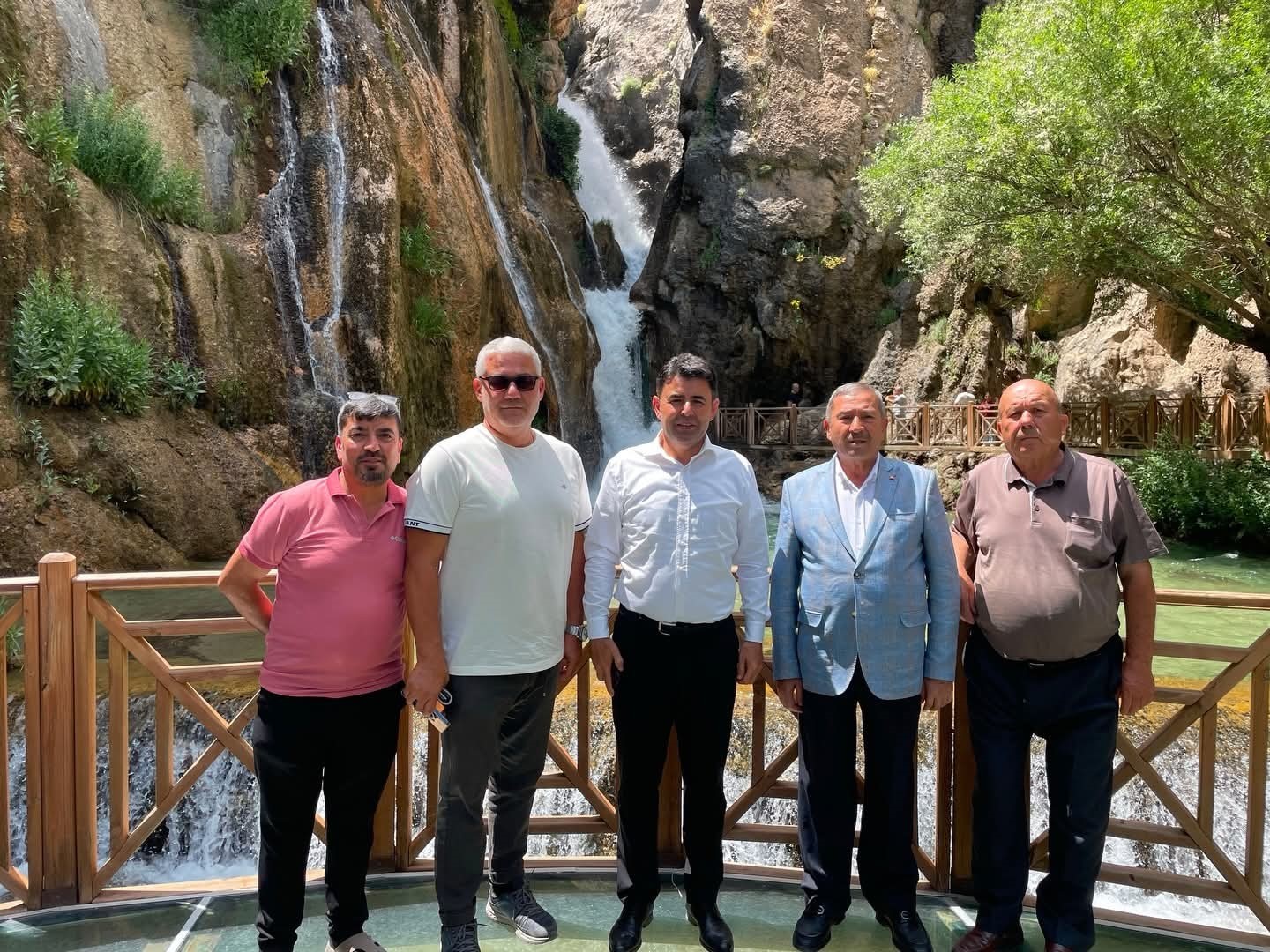 Bakan Yardımcısı Boyraz, Darende'de incelemelerde bulundu