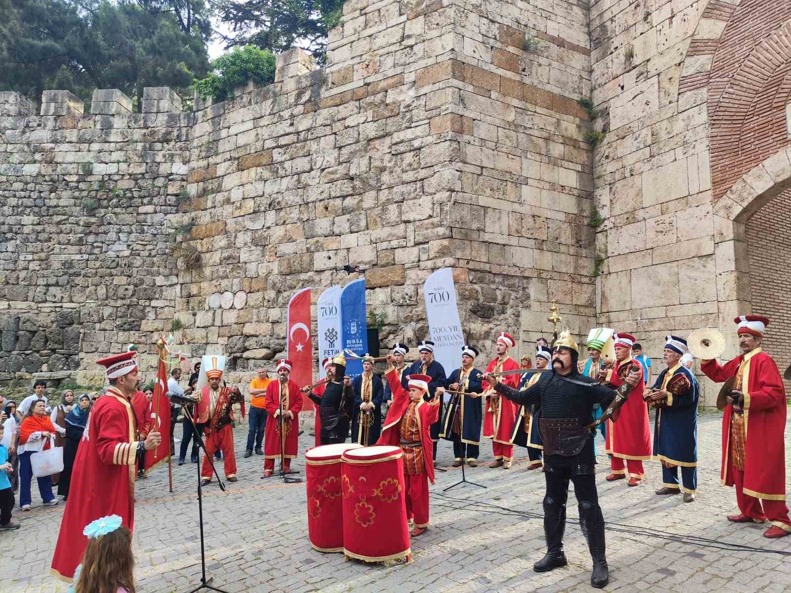 Fethin 700. yılında mehter sesleri Saltanat Kapı’dan yükseldi