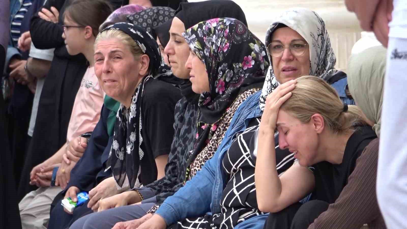 Orhan öğretmen, doğum günü ve evlilik yıl dönümünde hayatını kaybetti