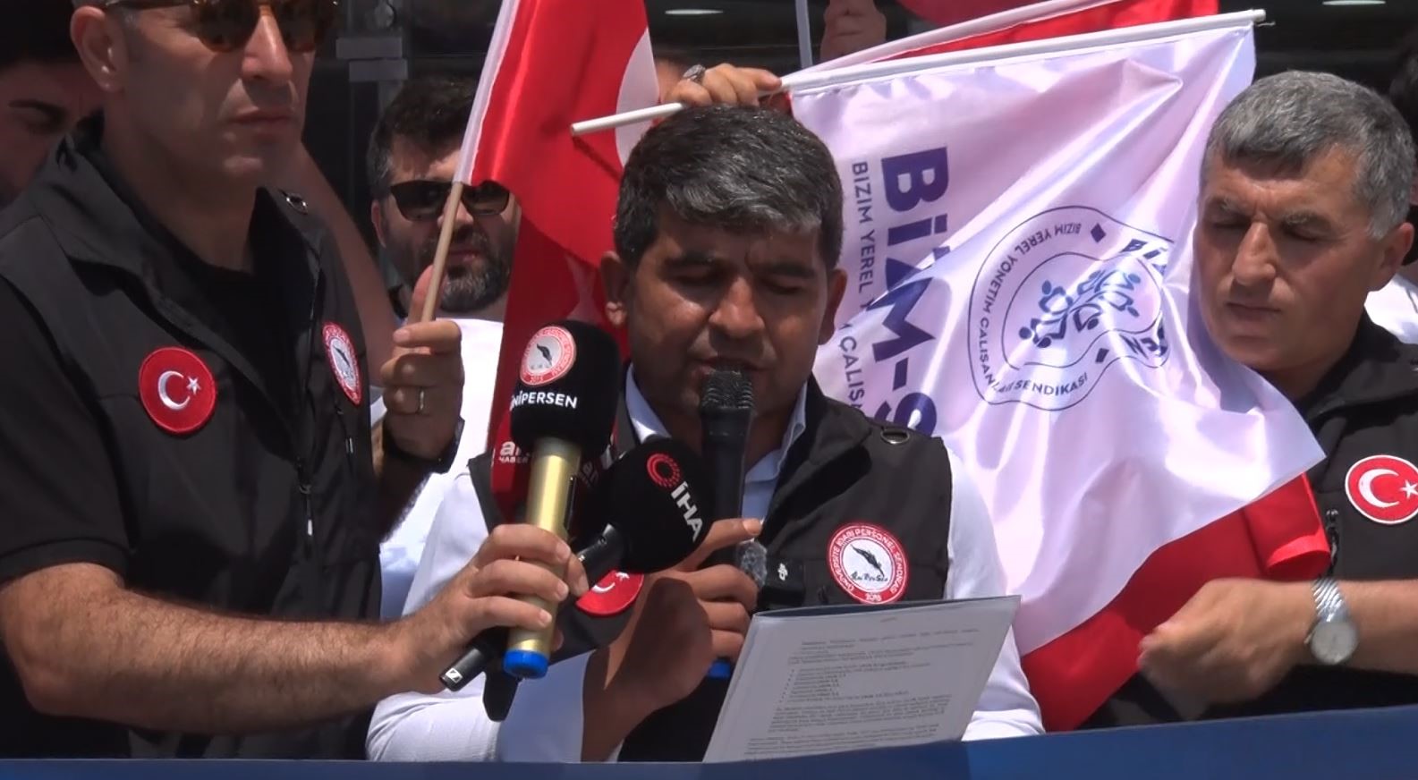 KASK: 'Kamu çalışanları ekonomik büyüme ve refahtan hak ettiği payı almalı'
