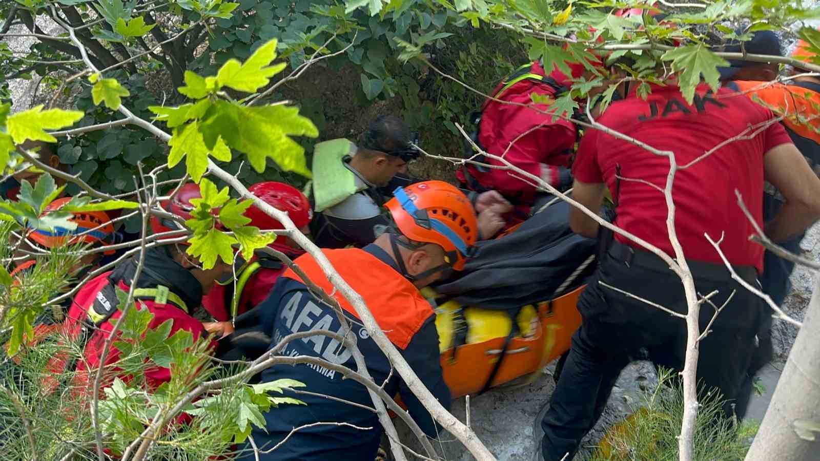 Ceyhan Nehri’nde kaybolan kişinin cansız bedenine ulaşıldı