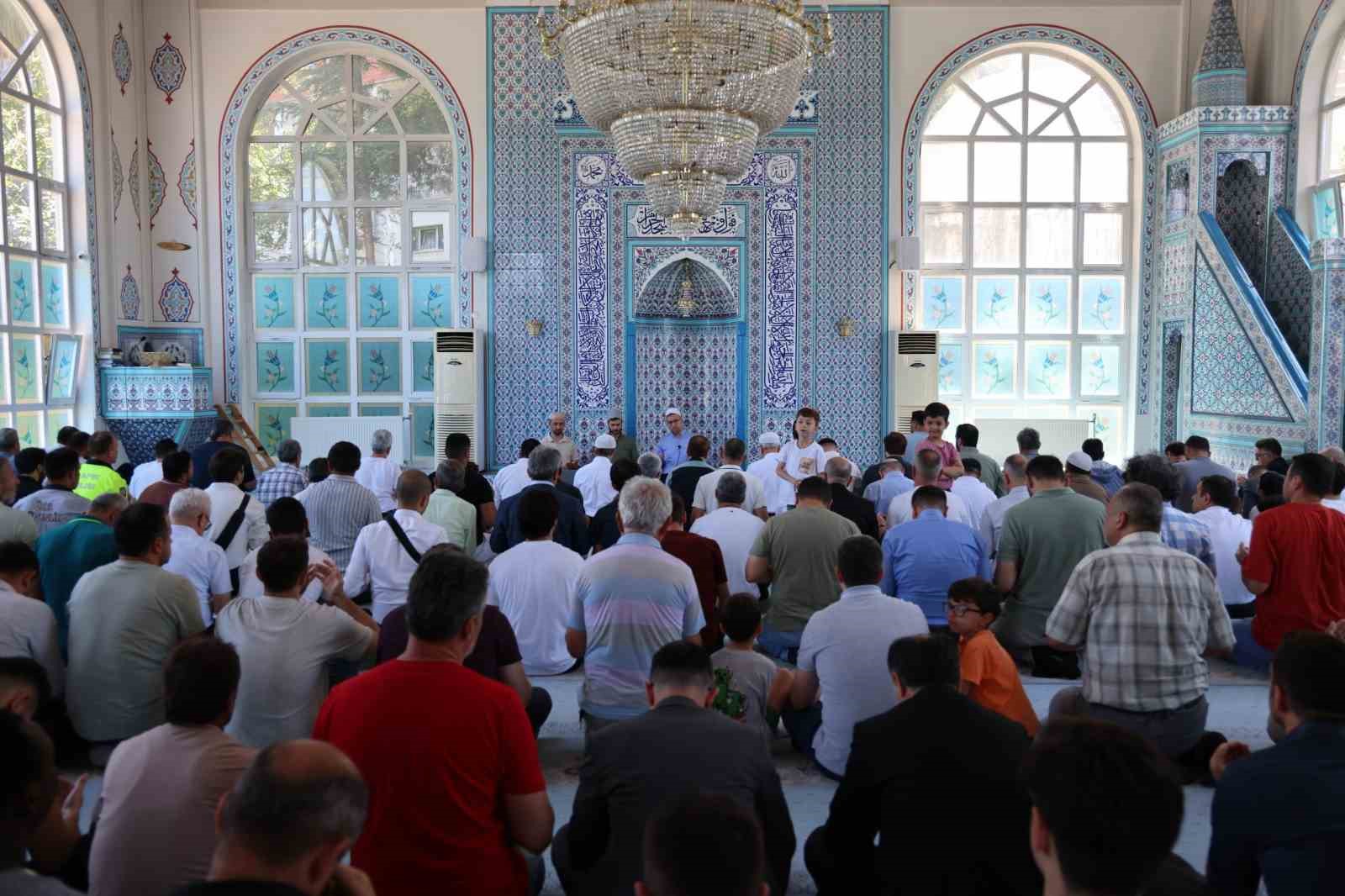 BEUN'da Millî İradenin Kahramanları Saygı, Rahmet ve Minnetle Anıldı