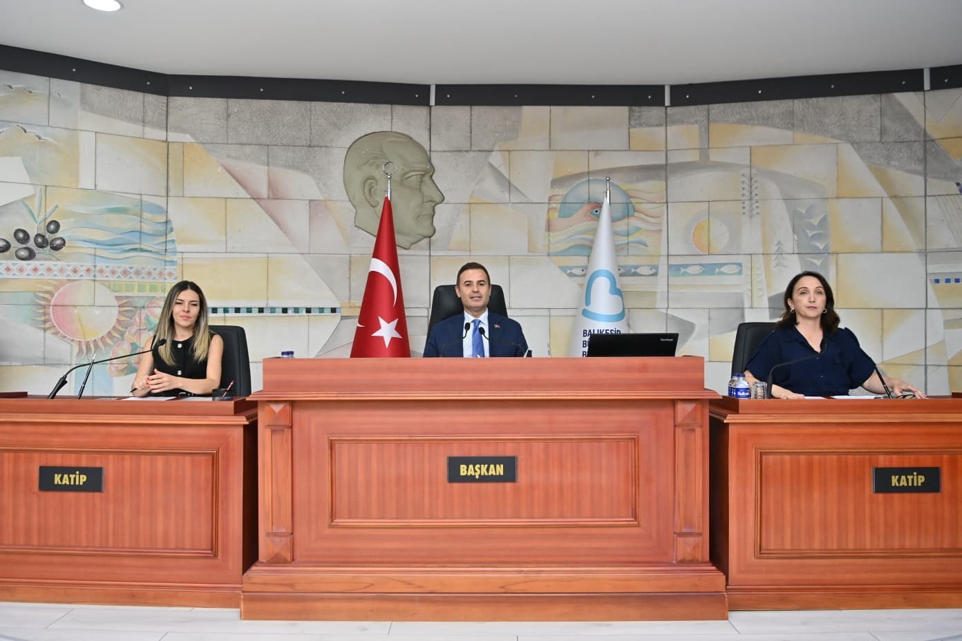 Başkan Akın'dan suya yüzde 20 indirim müjdesi