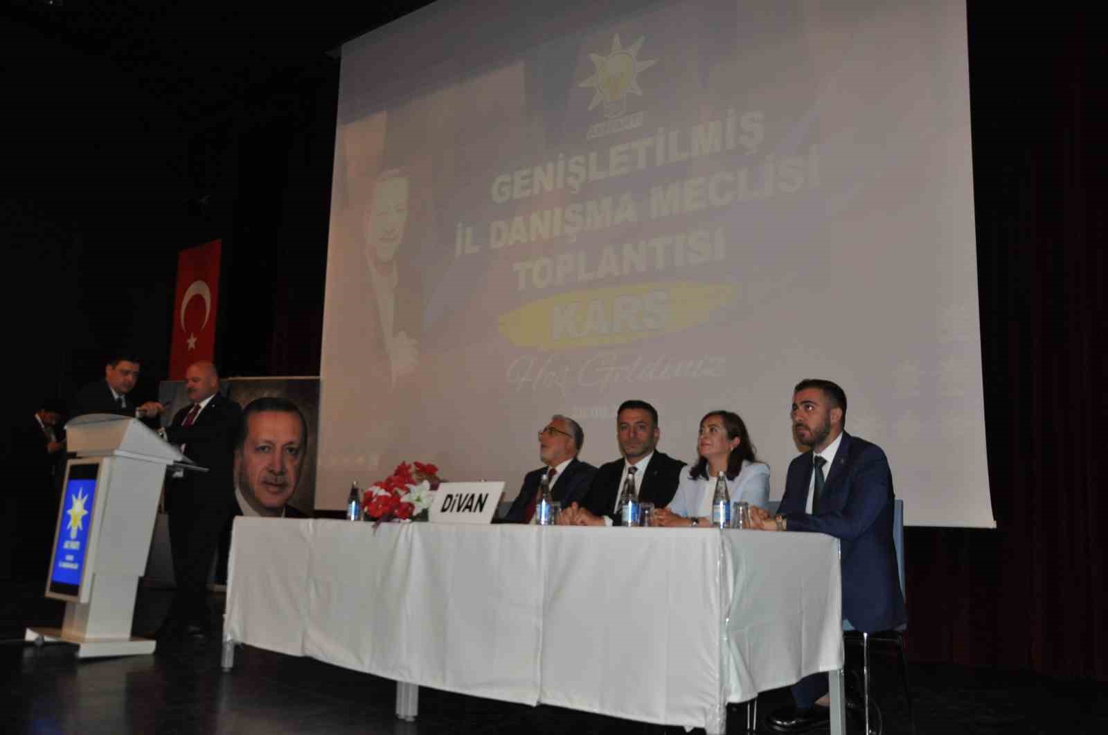 Bakan Işıkhan: "Türkiye her alanda küresel bir aktör haline geldi"