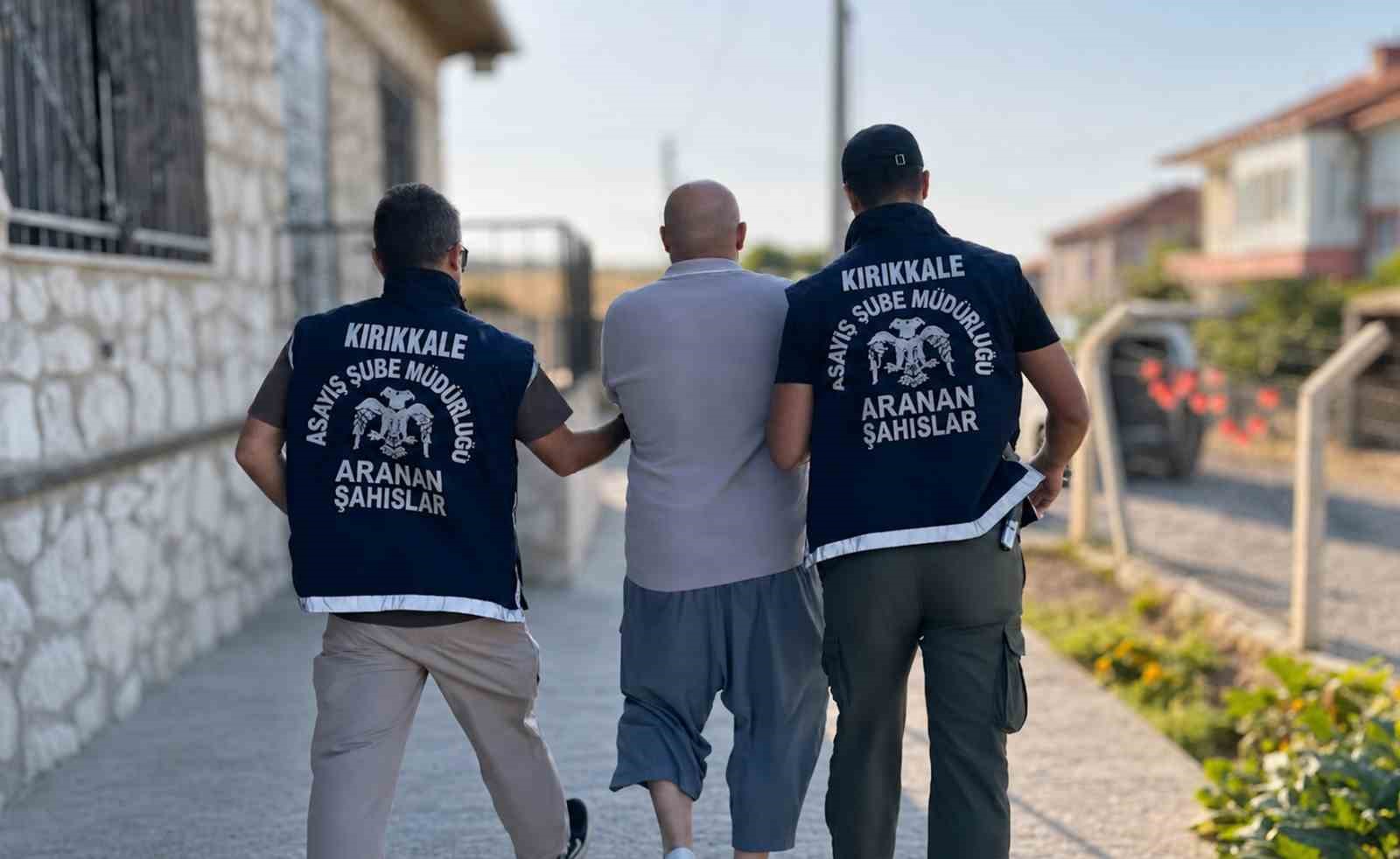 Otel kayıtlarıyla sahte rota çizdi: Kendini başka şehirde gösteren firarinin kaçış planını polis bozdu
