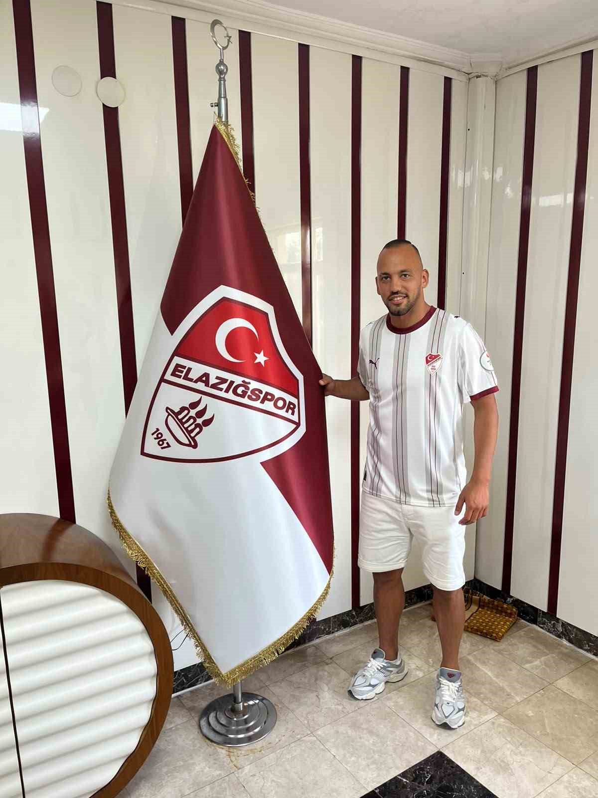 Elazığspor, Mert Örnek ile resmi sözleşme imzaladı