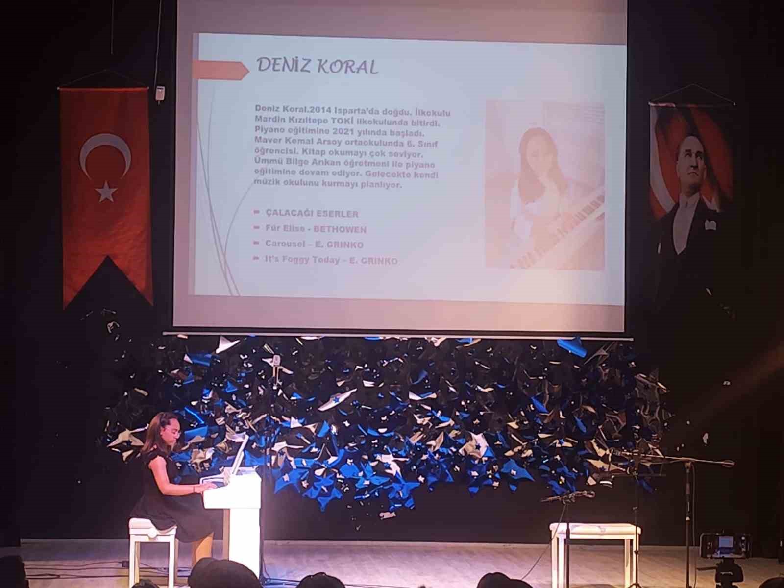 Maver Kemal Arsoy’dan ’5. Geleneksel Sanat Şöleni’