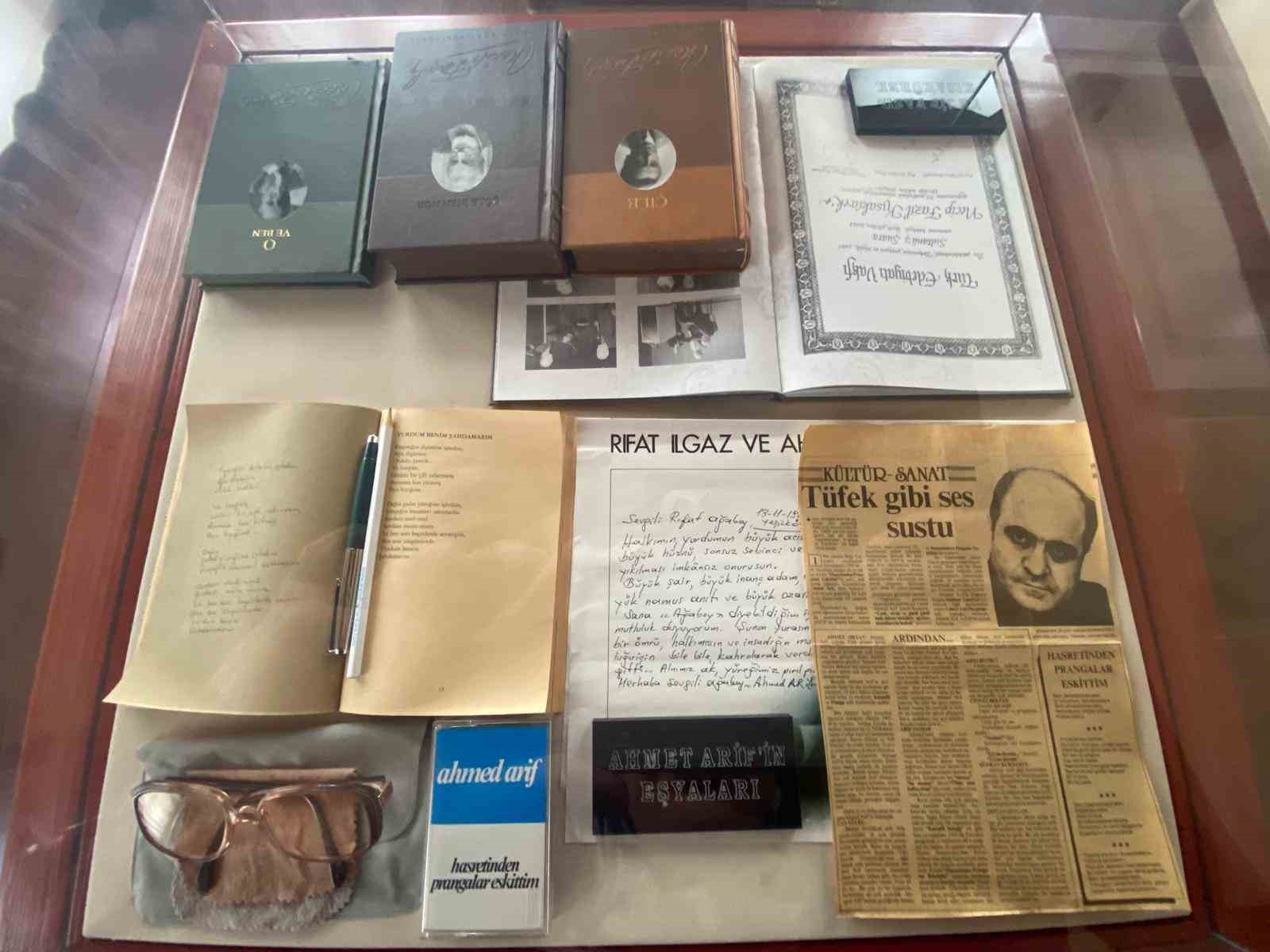 ANKARA’DA ‘ŞAİR VE YAZARLAR EVİ MÜZESİ’, TÜRK EDEBİYATININ ÖNEMLİ İSİMLERİNE AİT KİTAP, FOTOĞRAF VE KİŞİSEL EŞYALARIYLA ZİYARETÇİLERİNİ AĞIRLIYOR.