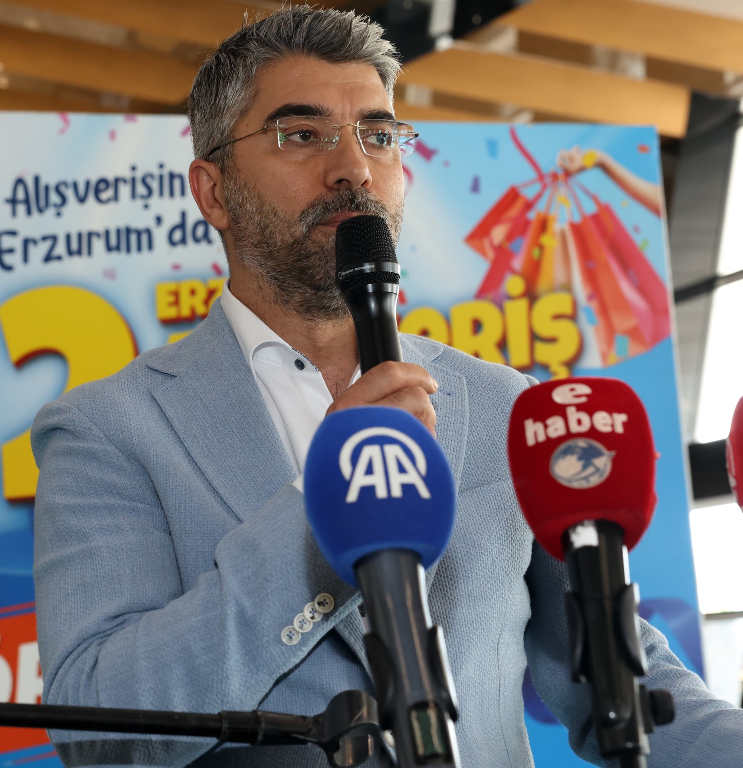Erzurum’da alışveriş festivali açıldı