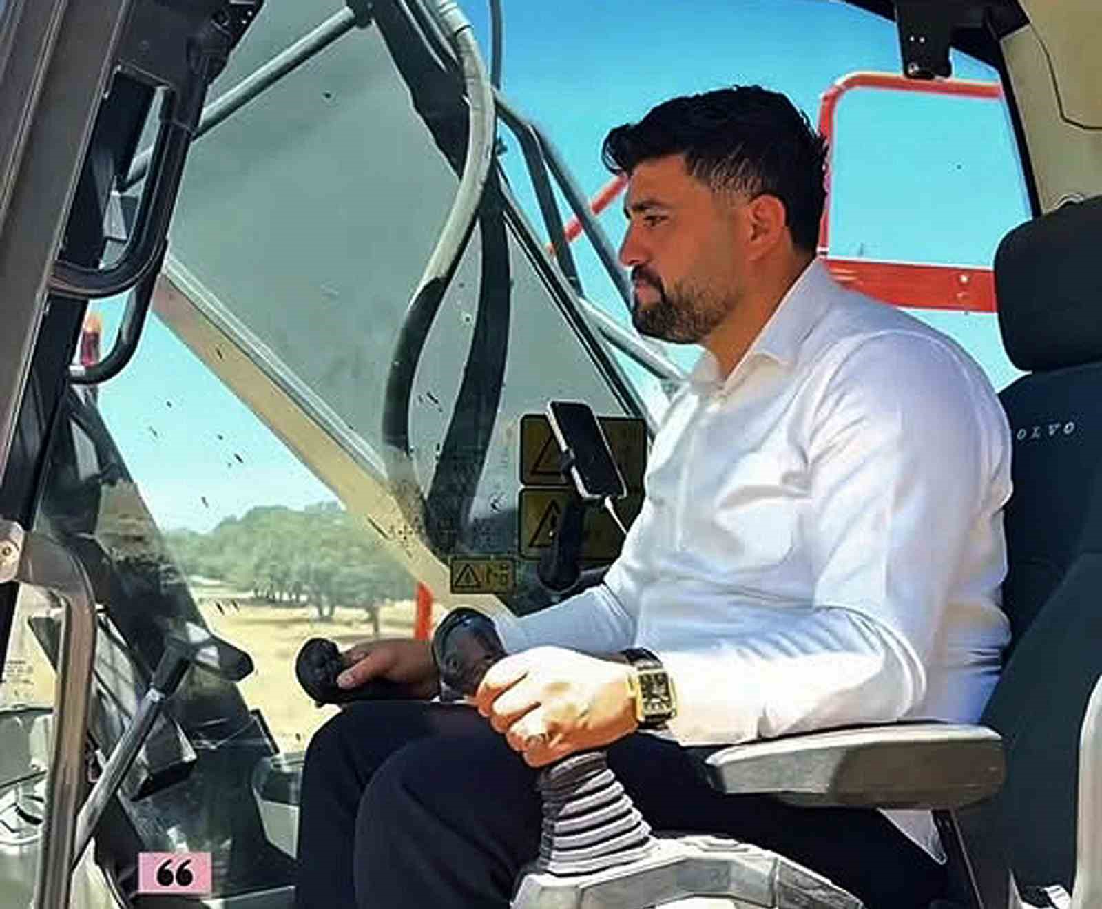 Büyükşehir Belediyesi Meclis Üyesi Atilla Sarıkaya'dan örnek davranış