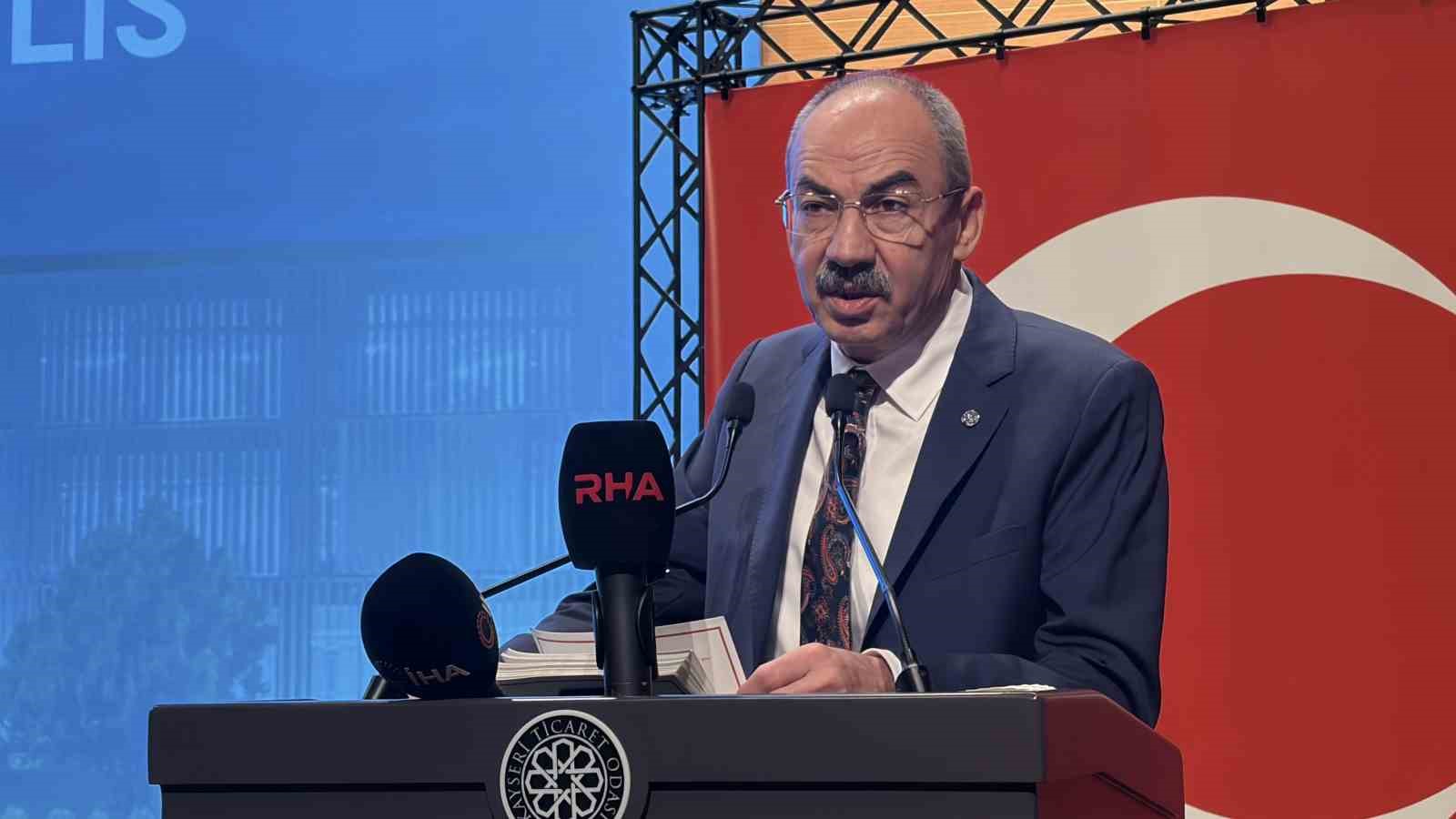 KAYSERİ TİCARET ODASI’NDA (KTO) MAYIS VE HAZİRAN AYI MECLİS TOPLANTISI’NDA KONUŞAN KTO YÖNETİM KURULU BAŞKANI ÖMER GÜLSOY, 