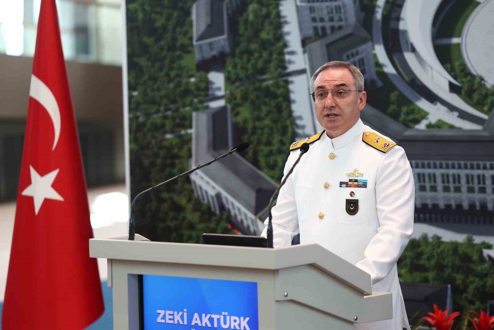 MSB: 'TSK, kendisine tehdit oluşturmayan hiç kimse için tehdit değildir'