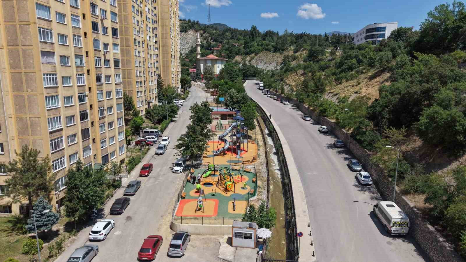 Karabük'te Cevizkent TOKİ Tema Parkı'nda sona gelindi