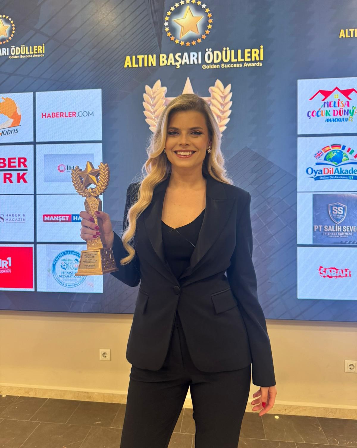 'Kupa Günlüğü', Altın Başarı Ödülü'ne layık görüldü