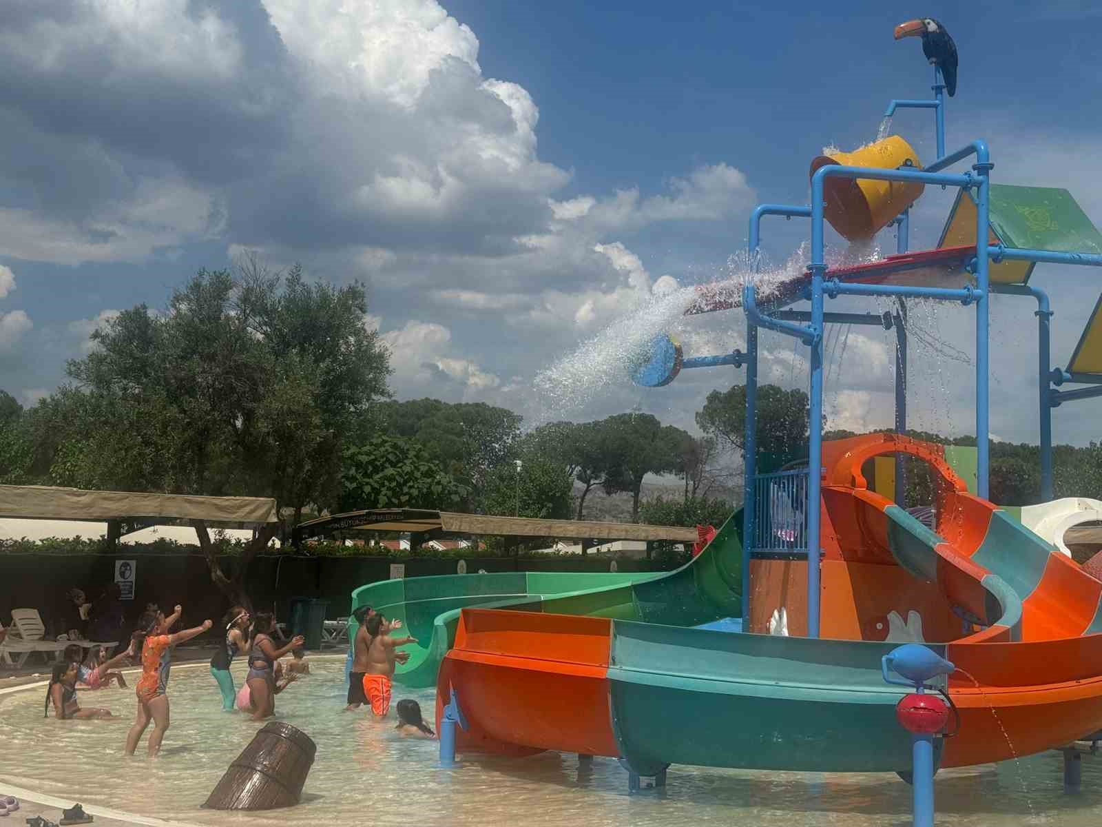 Tekstil Park Aquapark kapılarını açtı