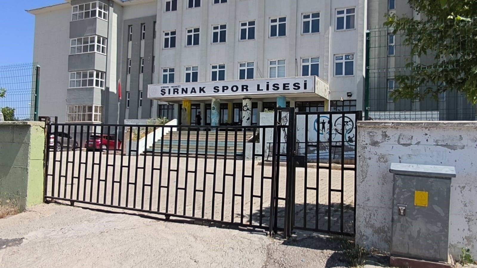 Şırnak’ta YKS heyecanı: Sınava geç kalanları emniyet yetiştirdi