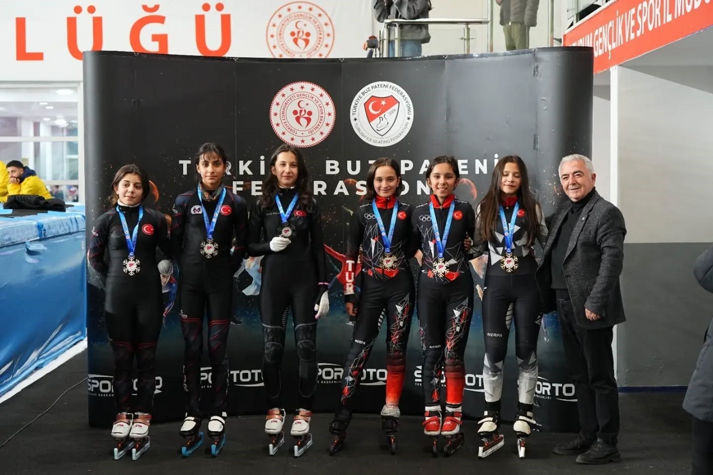 ERZURUM'DA DEVAM EDEN SHORT TRACK FEDERASYON KUPASI 1 YARIŞMASI 2. GÜNÜ SONA ERDİ.