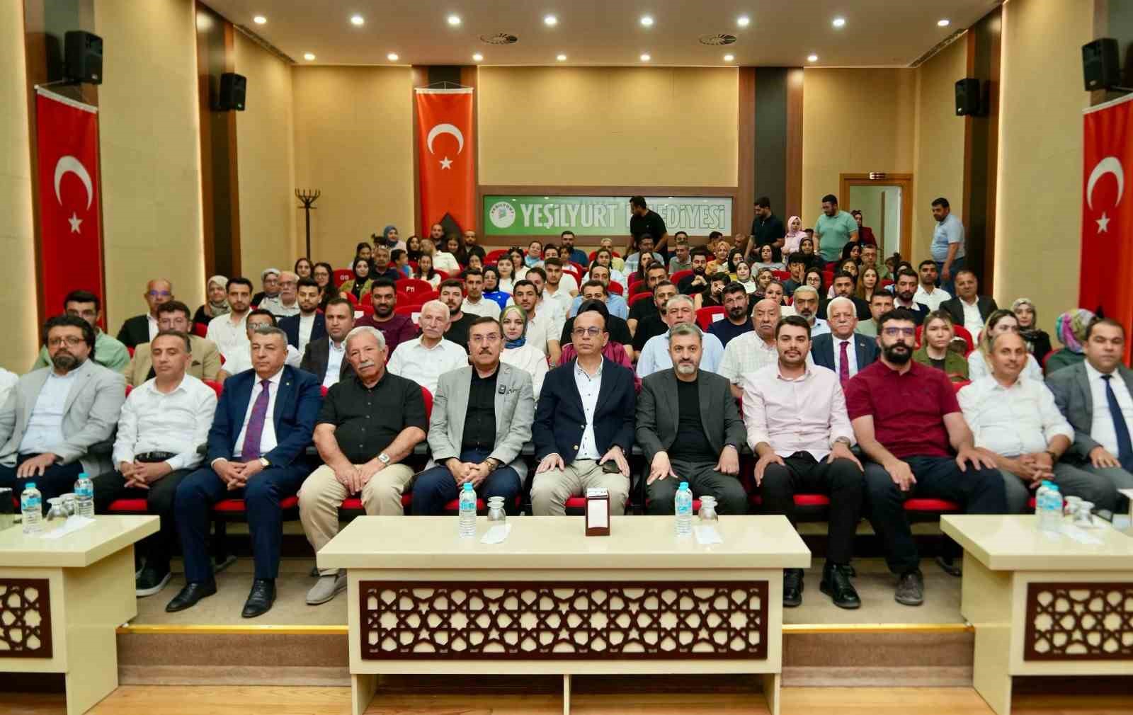 "Genç Girişimcilik Akademisi" ile "Fikir Kumbarası" projesi tamamlandı