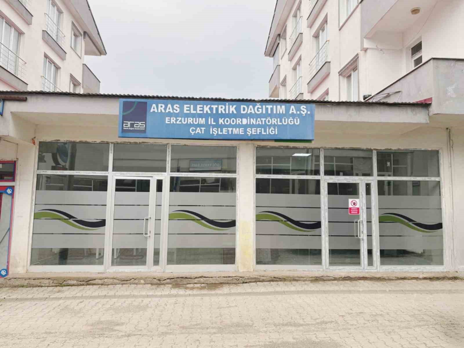 Aras Elektrik'ten Çat'a yeni hizmet binası