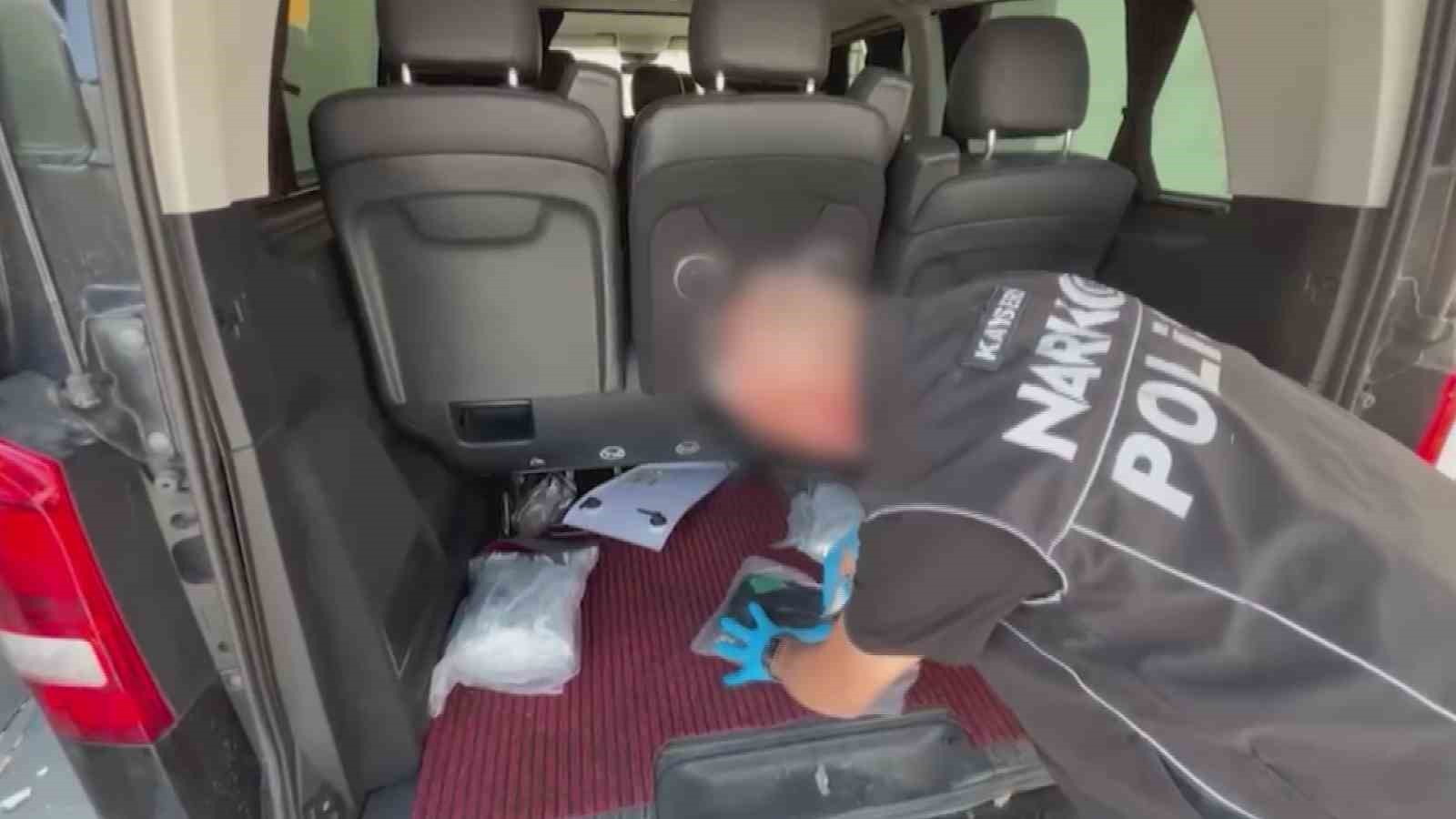 Kayseri’de 15 kilo uyuşturucu ele geçirildi