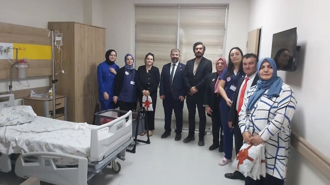 BAYBURT’TA HASTA HAKLARI GÜNÜ’NDE BİLGİLENDİRME ÇALIŞMASI YAPILDI