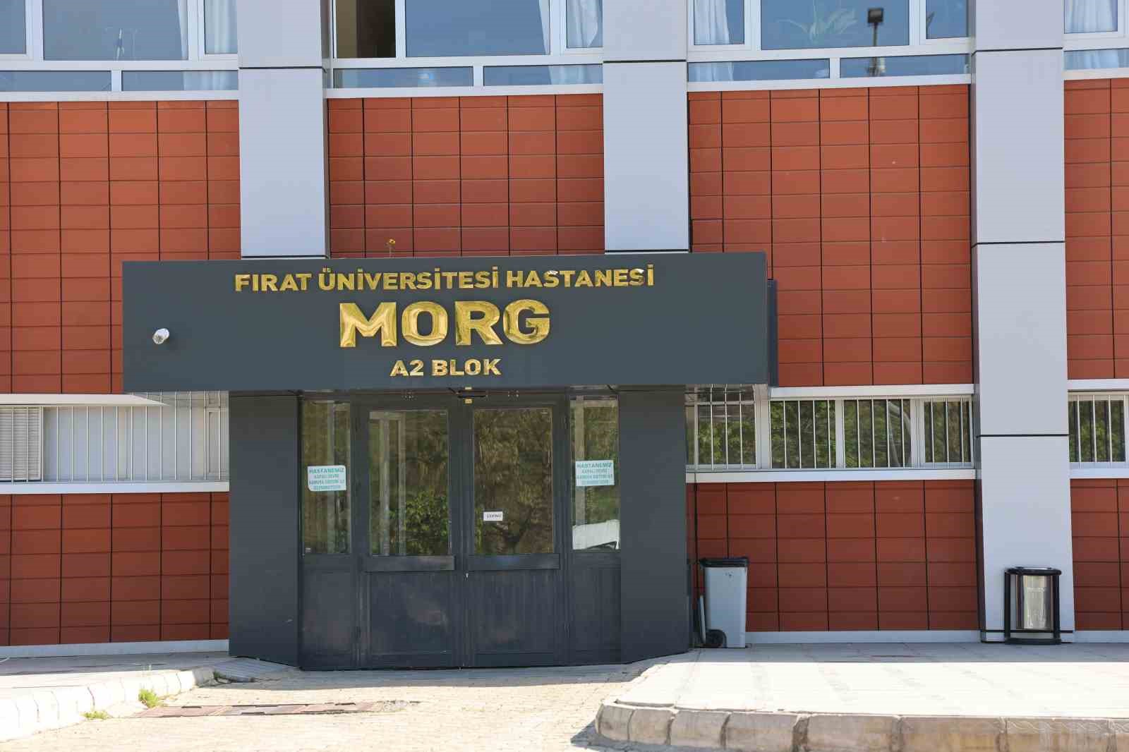 Elazığ'da iş makinesinin altında kalan işçi, hayatını kaybetti