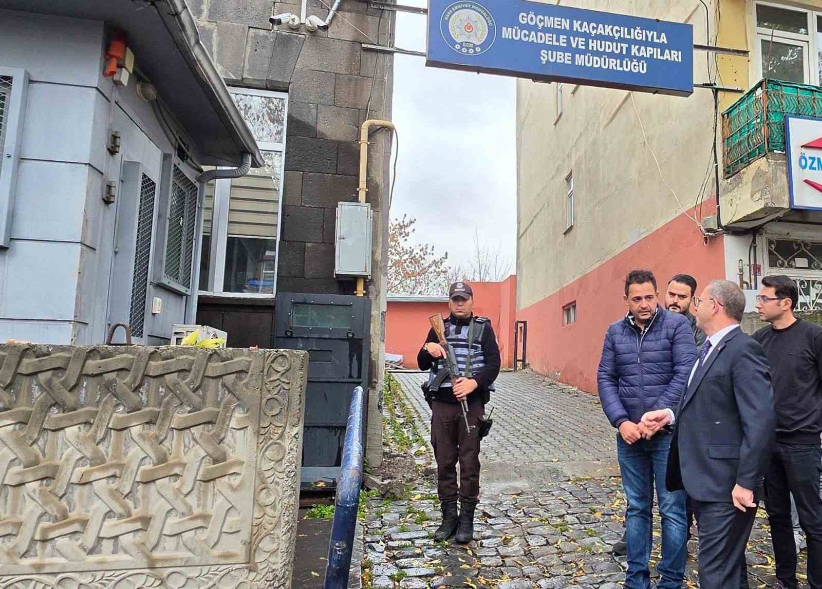 VALİ ZİYA POLAT, GÖKSEM’DE İNCELEMELERDE BULUNDU(KARS-İHA)