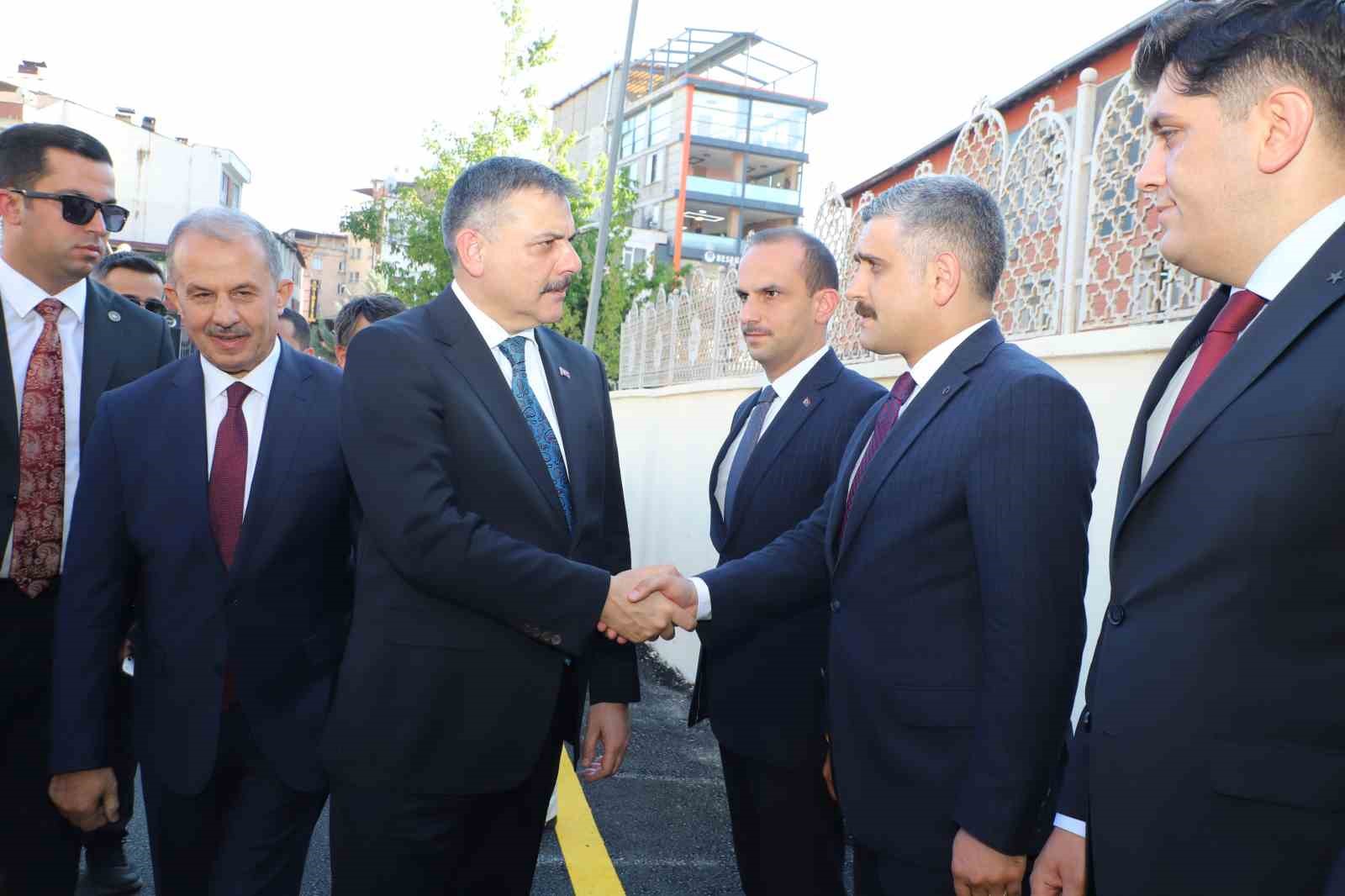 İçişleri Bakanı Çiftçi Hakkari'de